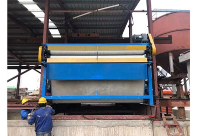 帶式壓濾機(jī)，四步實(shí)現(xiàn)固液分離